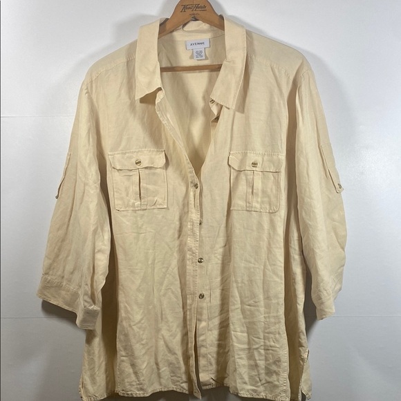 Avenue Silk Linen Blend Light Tan Button Down Short Sleeve Shirt Size 30/32 - Picture 1 of 7